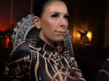 Mistresskellykent  live sex cam