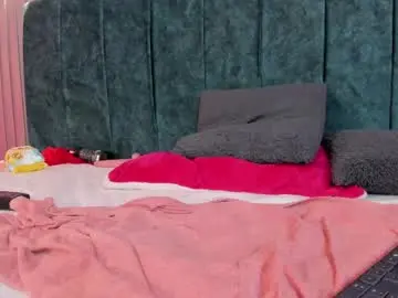 Naomi_monroe  live sex cam