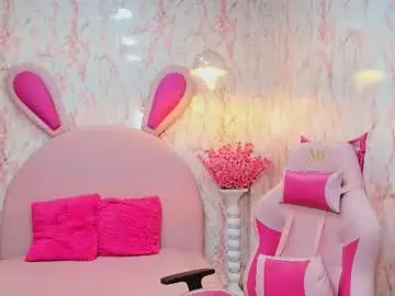 Nicolle_parrker  live sex cam