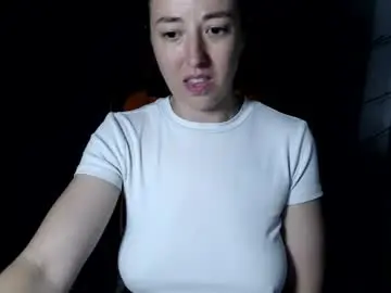 Piscesgirl06  live sex cam