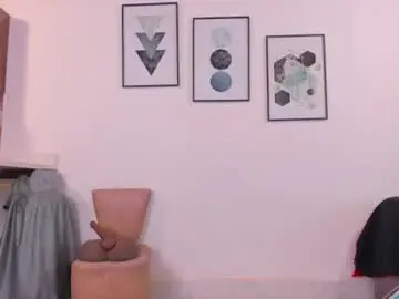 Samantha46  live sex cam