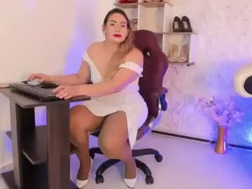 Saraa_cute1  live sex cam