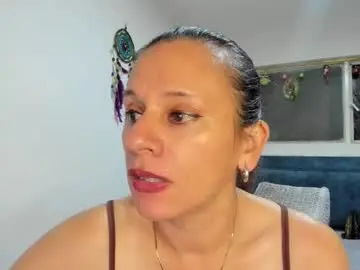 Sofi_saliva2511  live sex cam