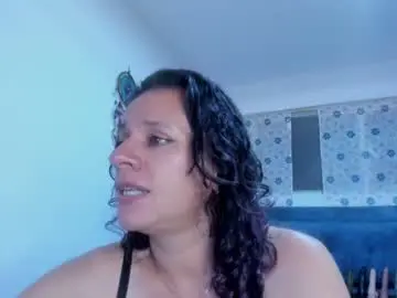 Sofi_saliva2511  live sex cam