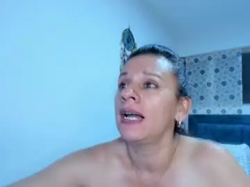 Sofi_saliva2511  live sex cam