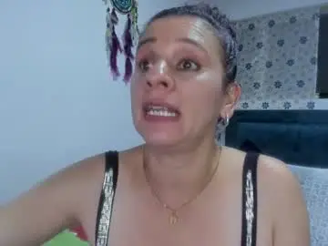 Sofi_saliva2511  live sex cam