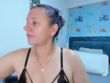 Sofi_saliva2511  live sex cam