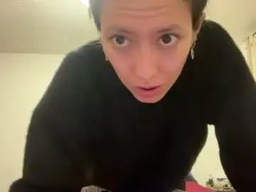 Trinitysecrets  live sex cam