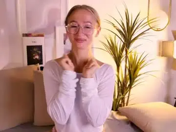 Victorialight  live sex cam
