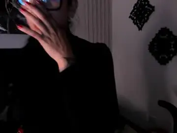 _kiramoon__  live sex cam