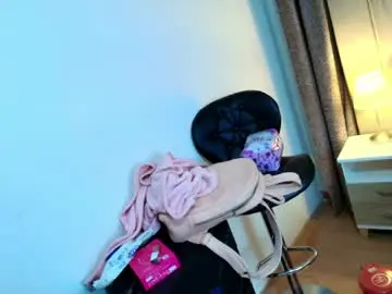 Alana_gv  live sex cam