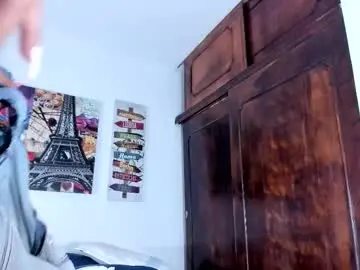 Anabelw10  live sex cam