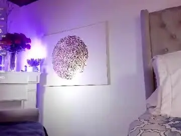 Julieta369  live sex cam