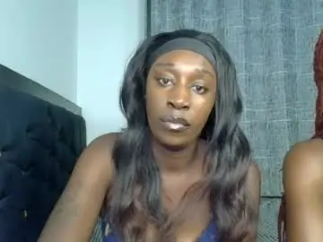 Kinky_leila  live sex cam