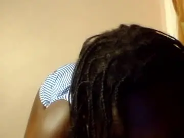 Luciaresa  live sex cam