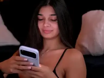 Luvcaprice  live sex cam
