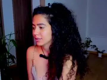 Maithe_perroni  live sex cam