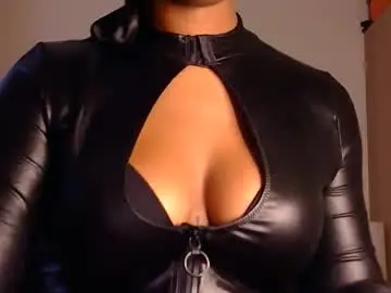 Poleheathen  live sex cam
