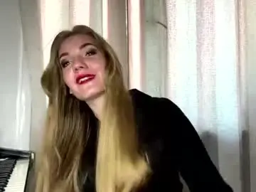 Regeniamccornack  live sex cam