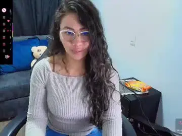 Sexy_kendall24  live sex cam