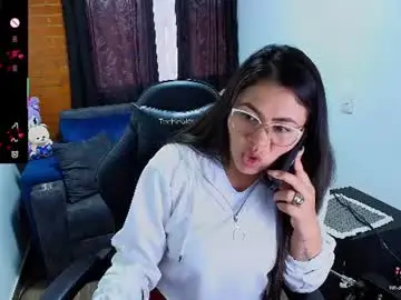Sexy_kendall24  live sex cam