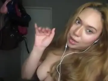 Starlitdreams777  live sex cam