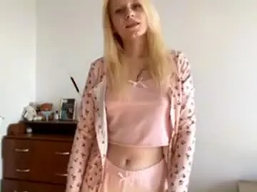 Verlaclineman  live sex cam