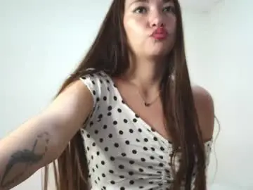 Victoria017  live sex cam