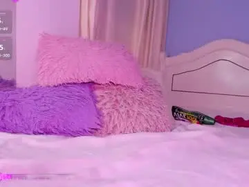 Yessy_kiss  live sex cam