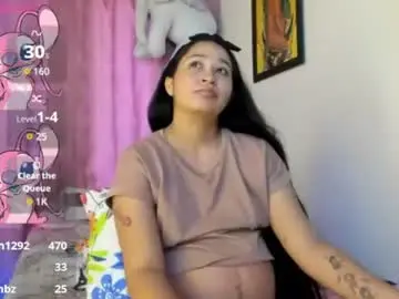 Ariatnavillaalba  live sex cam