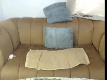 Ayantundemaria  live sex cam