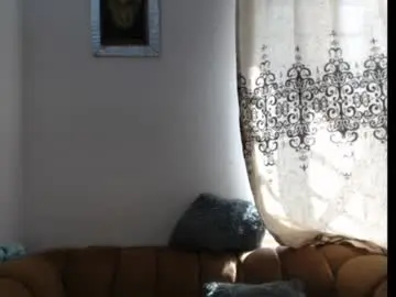 Ayantundemaria  live sex cam
