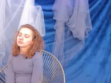 Cutelunette  live sex cam