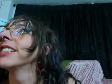 Kiizzukyuwu  live sex cam