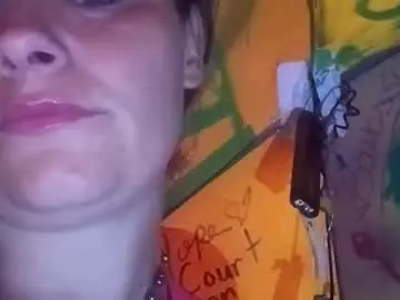 Martinhopetaylor  live sex cam