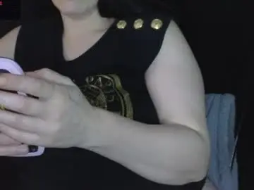 Mia_g0ld  live sex cam