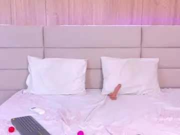 Thalianarosse  live sex cam