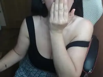 Vivo244  live sex cam