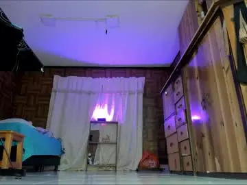 Cristinavanegas  live sex cam