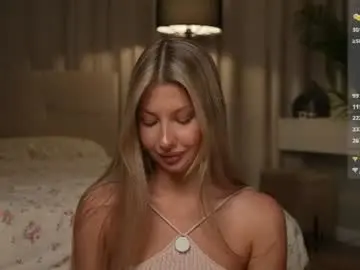 Lintona  live sex cam