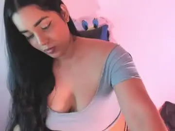 Lovelykendall  live sex cam