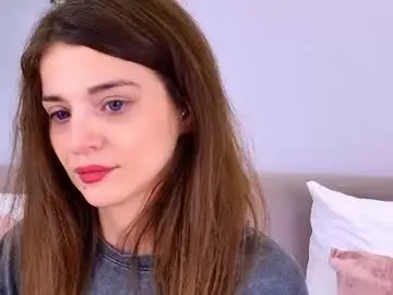 Nikkabush  live sex cam