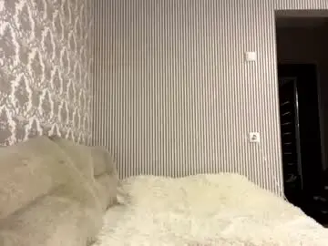 Nishacalvary  live sex cam