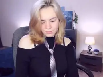 Remipeach  live sex cam