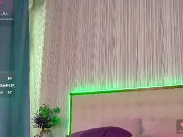 Rubyvalen  live sex cam