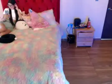 Saray_honey1  live sex cam
