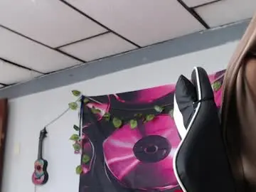 Seley222  live sex cam