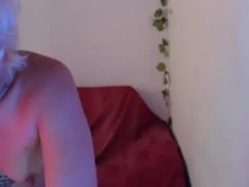 Seley222  live sex cam