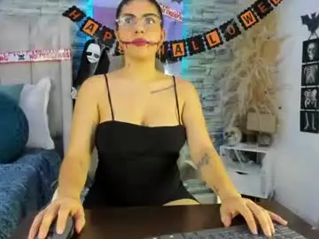 Silveermistt_  live sex cam