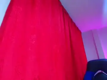 Soee_fox  live sex cam